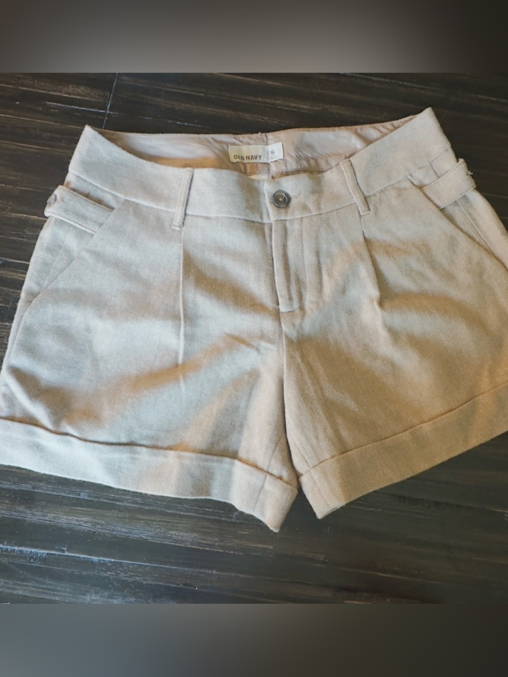 Old Navy Women's Beige High-Waist satin lined Cuffed Shorts